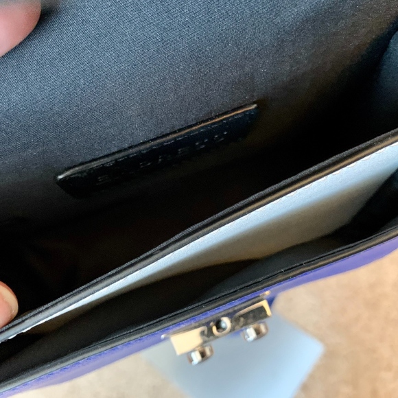 Express Purse - Picture 6 of 6